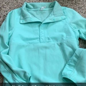 Youth large under armour sweatshirt 1/4 snap